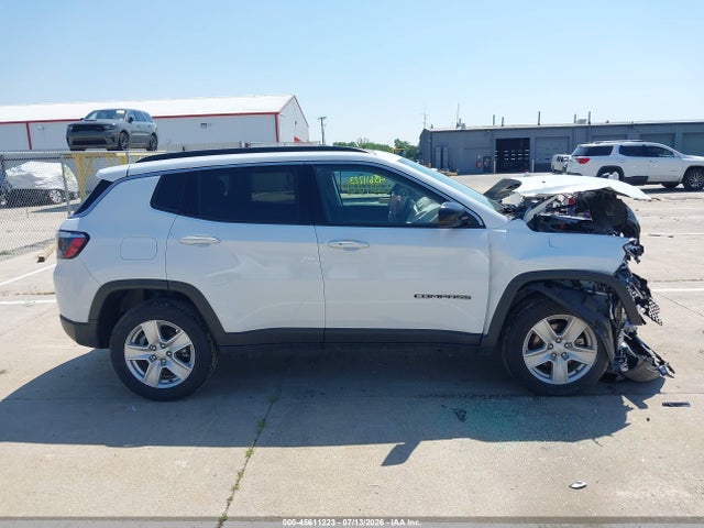 Jeep Compass Latitude 4x4 2022 3C4NJDBB6NT128018 Image 13