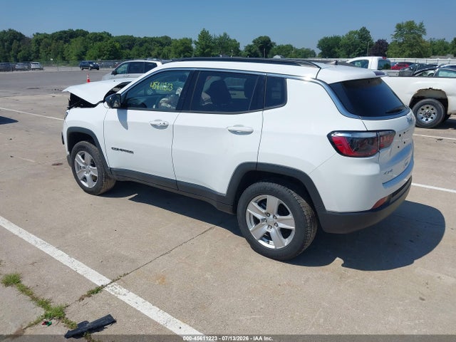Jeep Compass Latitude 4x4 2022 3C4NJDBB6NT128018 Image 3
