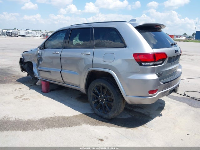 45611244 :رقم المزاد ، 1C4RJFAG4HC875059 vin ، 2017 Jeep Grand Cherokee Altitude مزاد بيع