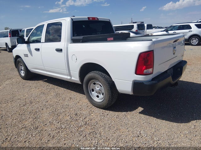 1C6RR6KG4JS303631 RAM 1500 Tradesman 4x2 5&#039;7 Box