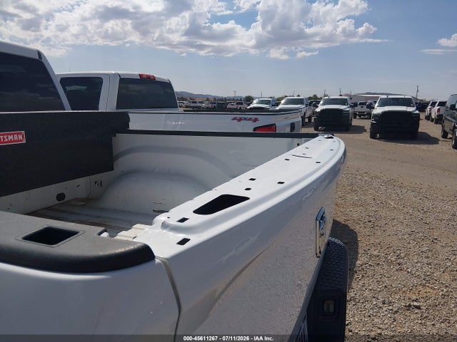 1C6RR6KG4JS303631 RAM 1500 Tradesman 4x2 5&#039;7 Box