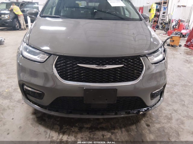 Продаж на аукціоні авто 2022 Chrysler Pacifica Touring L, vin: 2C4RC1BG1NR198888, номер лоту: 45611295
