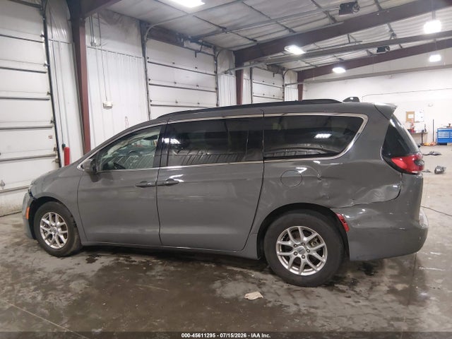 Продаж на аукціоні авто 2022 Chrysler Pacifica Touring L, vin: 2C4RC1BG1NR198888, номер лоту: 45611295