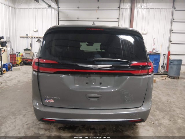Продаж на аукціоні авто 2022 Chrysler Pacifica Touring L, vin: 2C4RC1BG1NR198888, номер лоту: 45611295