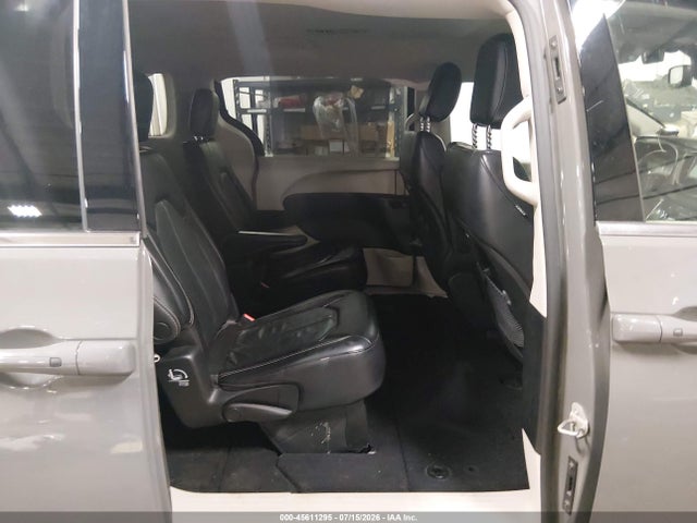 Продаж на аукціоні авто 2022 Chrysler Pacifica Touring L, vin: 2C4RC1BG1NR198888, номер лоту: 45611295