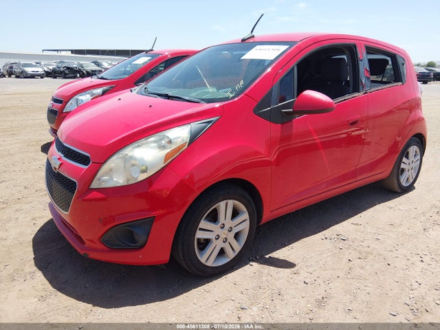 Chevrolet Spark 1lt Auto 2014 KL8CD6S91EC587646 Image 2