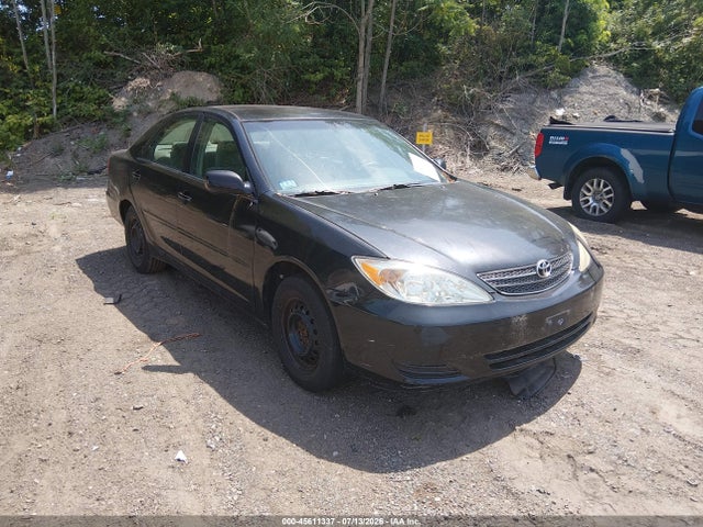 2003 Toyota Camry Le მანქანა იყიდება აუქციონზე, vin: 4T1BE32K03U241107, აუქციონის ნომერი: 45611337