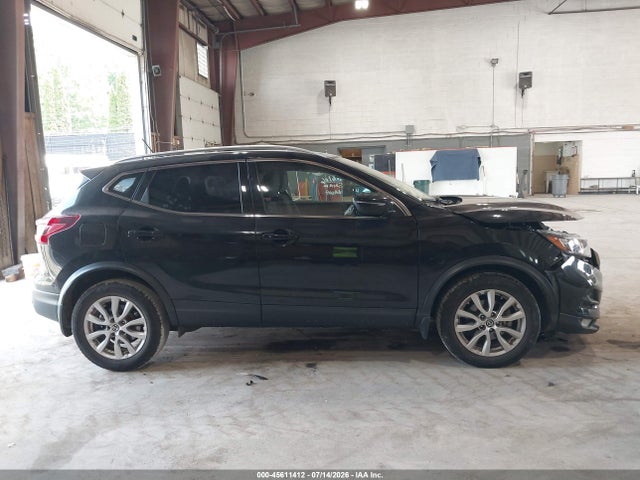45611412 :رقم المزاد ، JN1BJ1BW7MW670972 vin ، 2021 Nissan Rogue Sport Sv Awd Xtronic Cvt مزاد بيع