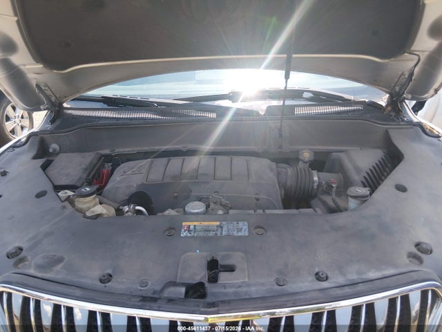 Продажа на аукционе авто 2015 Buick Enclave Leather, vin: 5GAKRBKD3FJ305779, номер лота: 45611437