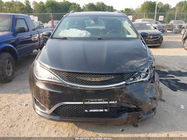 Продажа на аукционе авто 2020 Chrysler Pacifica Touring L, vin: 2C4RC1BG4LR149813, номер лота: 45611478
