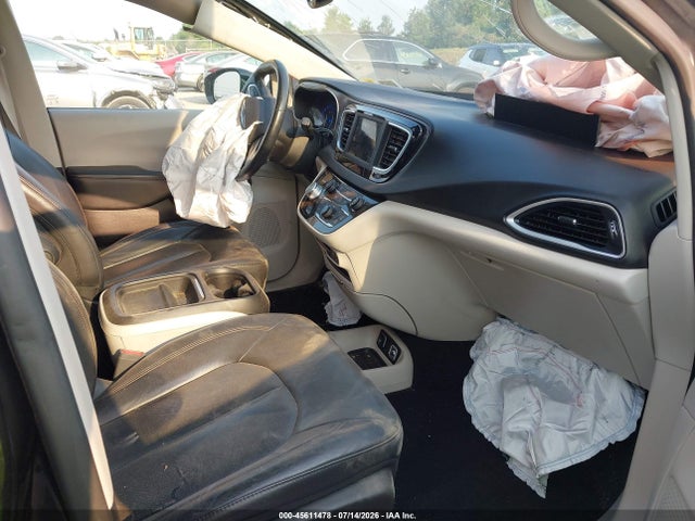 Продажа на аукционе авто 2020 Chrysler Pacifica Touring L, vin: 2C4RC1BG4LR149813, номер лота: 45611478