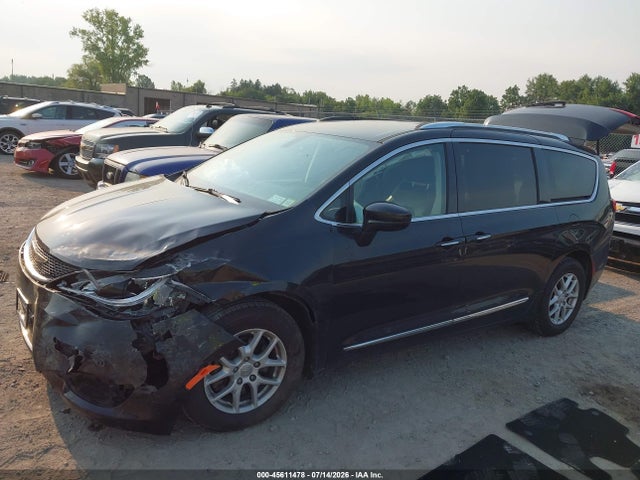 Продажа на аукционе авто 2020 Chrysler Pacifica Touring L, vin: 2C4RC1BG4LR149813, номер лота: 45611478