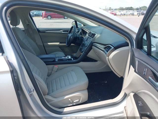 Ford FUSION SE 2017 3FA6P0H73HR168482 Image 5