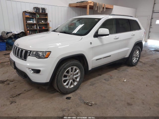 1C4RJFAG2MC725767 Jeep Grand Cherokee Laredo E 4x4