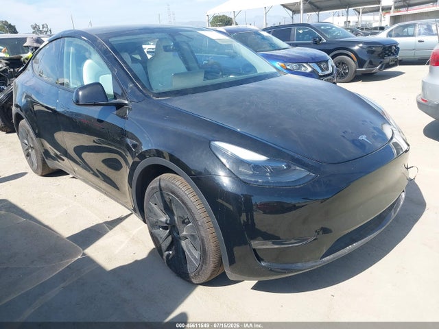 Продажа на аукционе авто 2024 Tesla Model Y Long Range Dual Motor All-wheel Drive, vin: 7SAYGDEE6RA247869, номер лота: 45611549