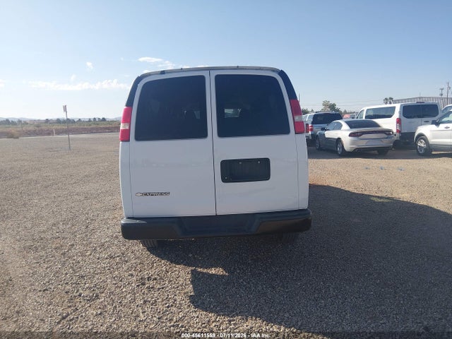 1GAZGNFG4L1116894 Chevrolet Express Passenger Rwd 3500 Extended Wheelbase Ls