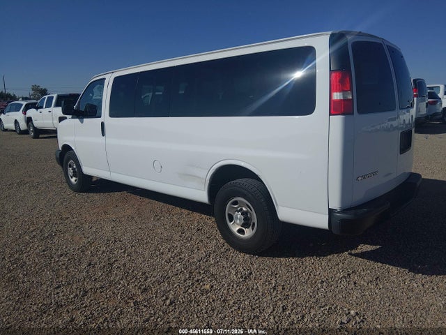 1GAZGNFG4L1116894 Chevrolet Express Passenger Rwd 3500 Extended Wheelbase Ls