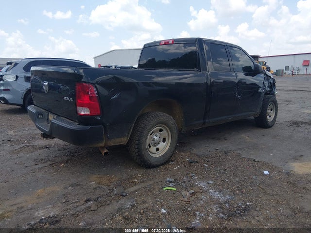 45611565 :رقم المزاد ، 1C6RR7FT9MS595178 vin ، 2021 Ram 1500 Classic Tradesman  4x4 6'4 Box مزاد بيع