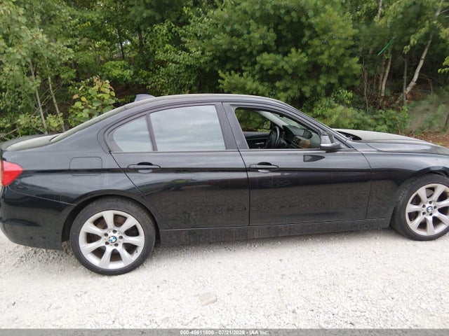 45611608 :رقم المزاد ، WBA3B9C58DJ899206 vin ، 2013 Bmw 335i Xdrive مزاد بيع
