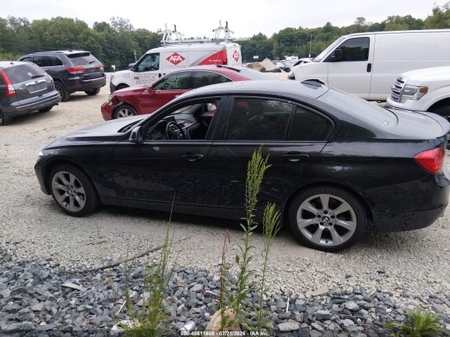 45611608 :رقم المزاد ، WBA3B9C58DJ899206 vin ، 2013 Bmw 335i Xdrive مزاد بيع