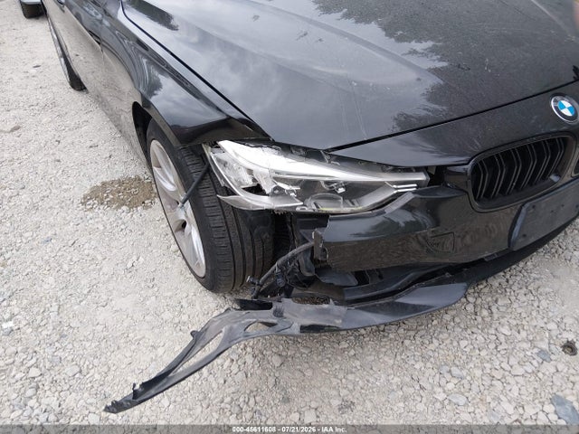 45611608 :رقم المزاد ، WBA3B9C58DJ899206 vin ، 2013 Bmw 335i Xdrive مزاد بيع