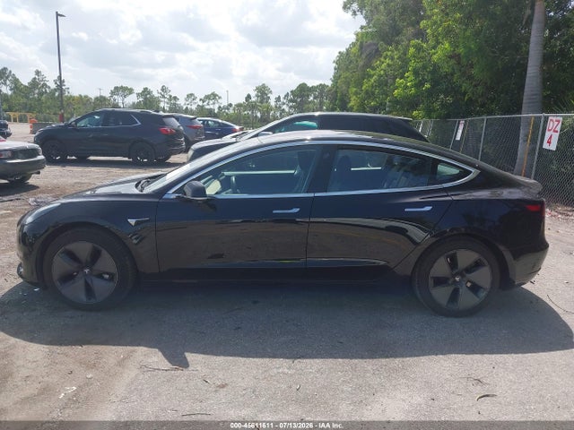 Tesla Model 3 Long Range/mid Range 2018 5YJ3E1EA0JF089108 Image 14
