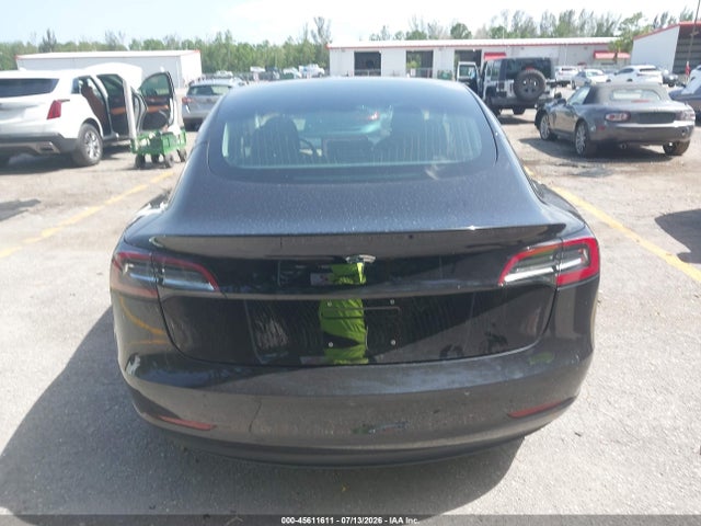 Tesla Model 3 Long Range/mid Range 2018 5YJ3E1EA0JF089108 Image 16