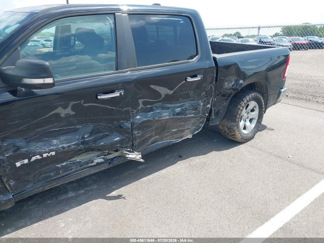 45611646 :رقم المزاد ، 1C6SRFFT9KN720008 vin ، 2019 Ram 1500 Big Horn/lone Star  4x4 5'7 Box مزاد بيع