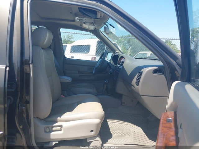 45611647 :رقم المزاد ، JNRAR05Y3XW041853 vin ، 1999 Infiniti Qx4 Luxury مزاد بيع