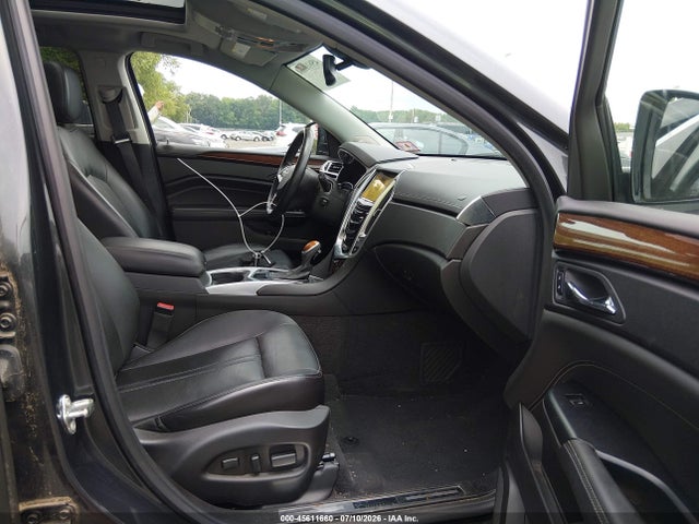 45611660 :رقم المزاد ، 3GYFNEE39FS578296 vin ، 2015 Cadillac Srx Luxury Collection مزاد بيع