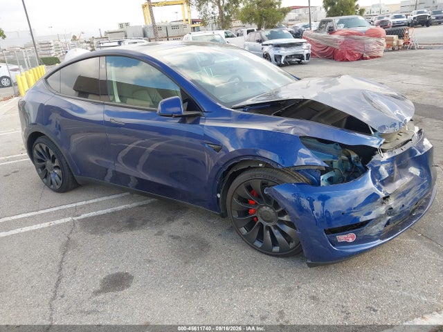 Tesla Model Y Performance Dual Motor All-wheel Drive 2022 7SAYGDEF0NF531505 main image
