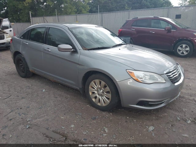 Aukcja sprzedaży 2013 Chrysler 200 Lx, vin: 1C3CCBAB7DN647427, numer aukcji: 45611745