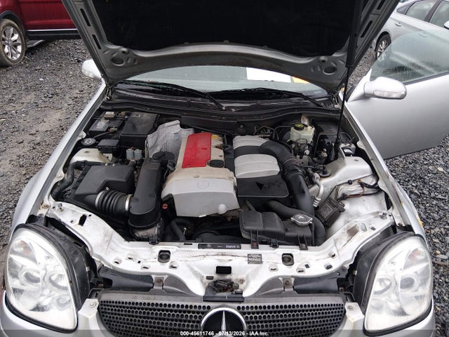 45611746 :رقم المزاد ، WDBKK49F84F298140 vin ، 2004 Mercedes-benz Slk 230 Kompressor مزاد بيع