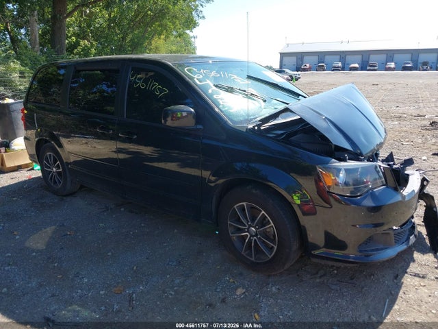 45611757 :رقم المزاد ، 2C4RDGBG1HR636958 vin ، 2017 Dodge Grand Caravan Se Plus مزاد بيع