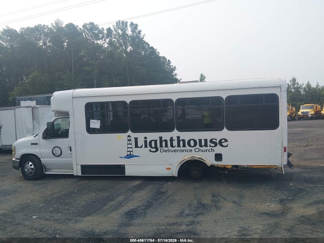 Продажа на аукционе авто 2008 Ford Econoline Commercial Cutaway, vin: 1FD4E45S68DB59335, номер лота: 45611764