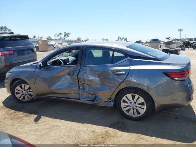 3N1AB8BVXNY224284 Nissan Sentra S Xtronic Cvt