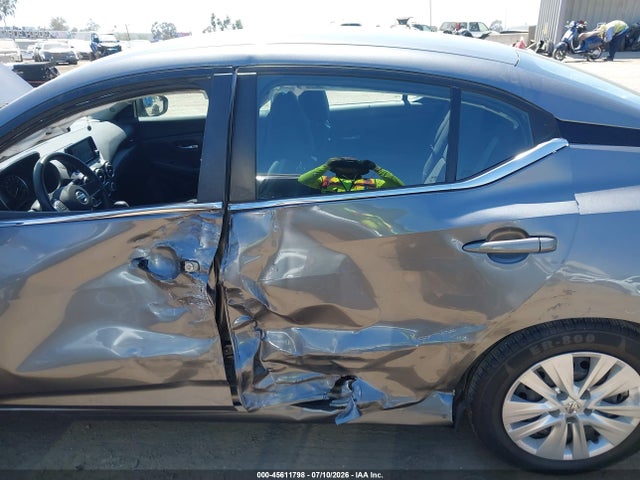 2022 Nissan Sentra S Xtronic Cvt მანქანა იყიდება აუქციონზე, vin: 3N1AB8BVXNY224284, აუქციონის ნომერი: 45611798