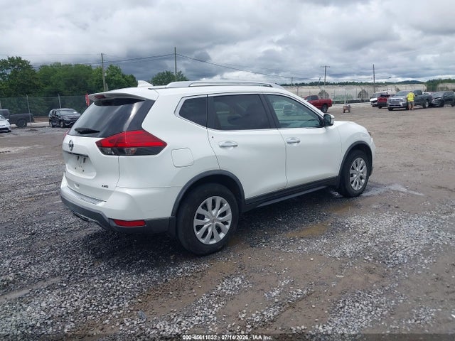 Nissan ROGUE S 2017 KNMAT2MV5HP593449 Image 4