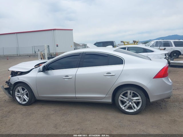 Продаж на аукціоні авто 2015 Volvo S60 T5 Premier, vin: YV1612TB1F1307237, номер лоту: 45611911