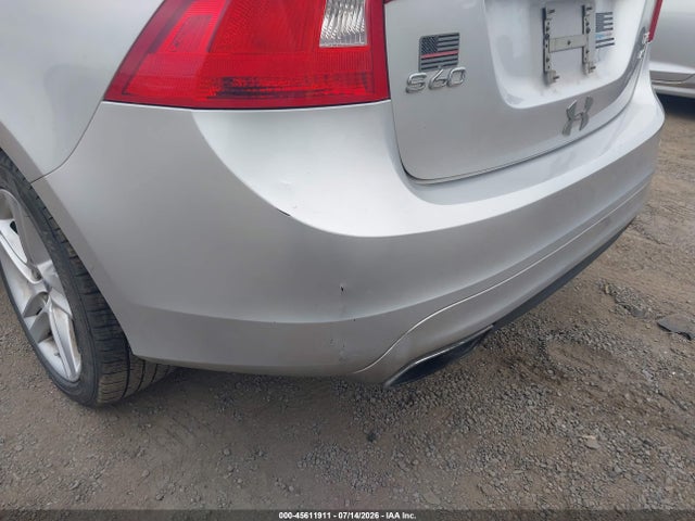 2015 Volvo S60 T5 Premier მანქანა იყიდება აუქციონზე, vin: YV1612TB1F1307237, აუქციონის ნომერი: 45611911