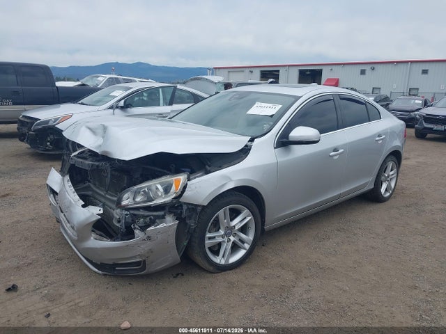 2015 Volvo S60 T5 Premier მანქანა იყიდება აუქციონზე, vin: YV1612TB1F1307237, აუქციონის ნომერი: 45611911