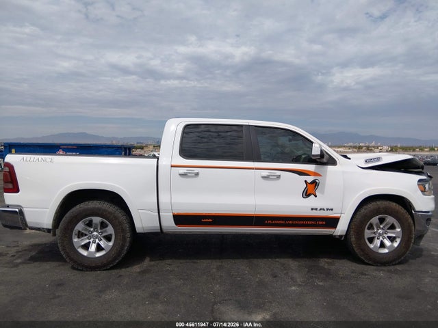 Продажа на аукционе авто 2021 Ram 1500 Laramie  4x4 5'7 Box, vin: 1C6SRFJT6MN775574, номер лота: 45611947