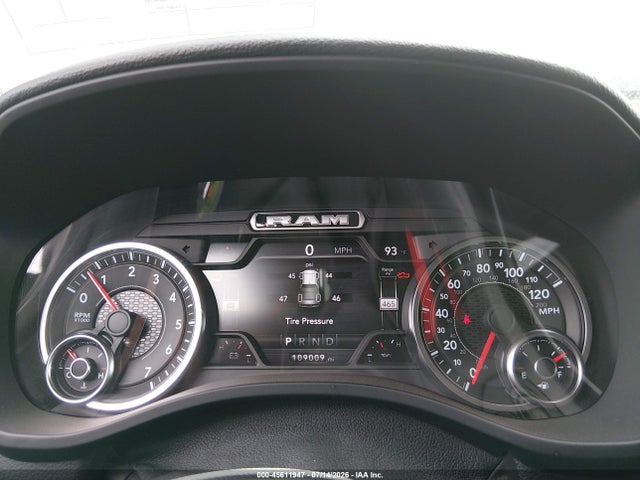 Продажа на аукционе авто 2021 Ram 1500 Laramie  4x4 5'7 Box, vin: 1C6SRFJT6MN775574, номер лота: 45611947