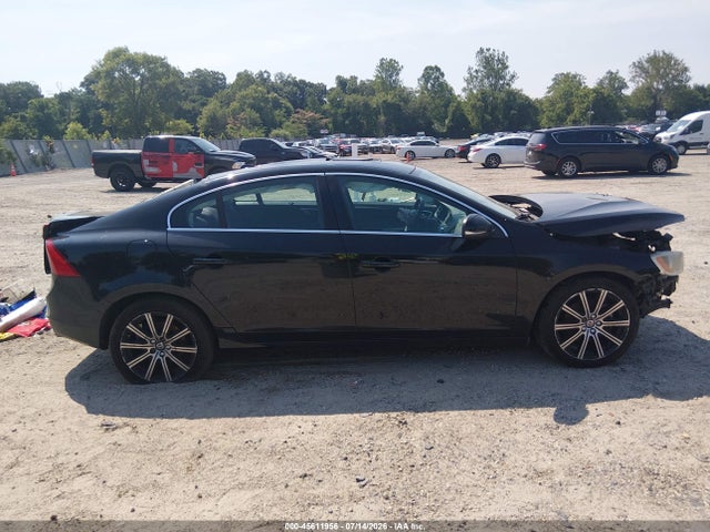 Продажа на аукционе авто 2017 Volvo S60 Inscription T5, vin: LYV402HK3HB137662, номер лота: 45611956