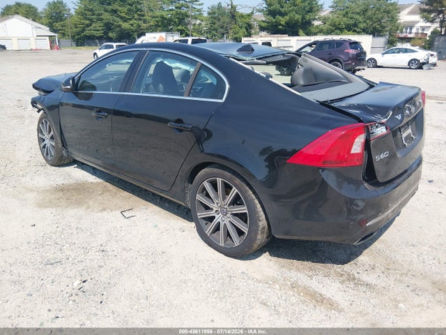 Продажа на аукционе авто 2017 Volvo S60 Inscription T5, vin: LYV402HK3HB137662, номер лота: 45611956