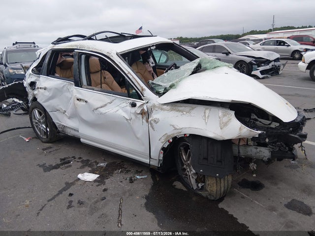 Продажа на аукционе авто 2016 Porsche Cayenne, vin: WP1AA2A22GLA04846, номер лота: 45611959