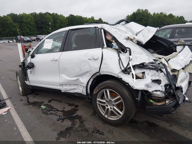 Aukcja sprzedaży 2016 Porsche Cayenne, vin: WP1AA2A22GLA04846, numer aukcji: 45611959
