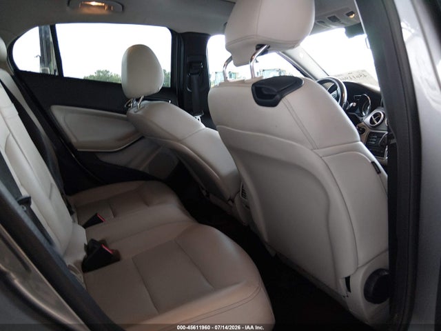 Aukcja sprzedaży 2016 Mercedes-benz Gla 250, vin: WDCTG4EB8GJ239045, numer aukcji: 45611960