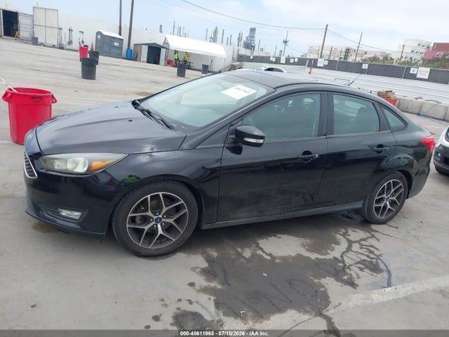 1FADP3H20JL270548 Ford FOCUS SEL