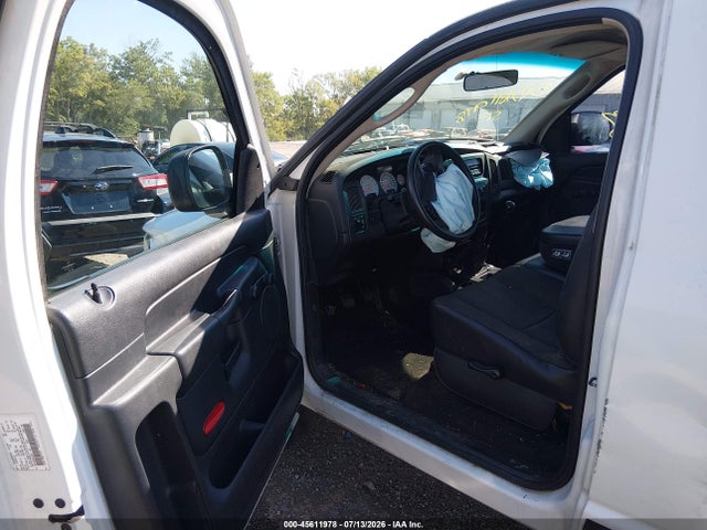 45611978 :رقم المزاد ، 1D7HA16K02J221857 vin ، 2002 Dodge Ram 1500 St مزاد بيع